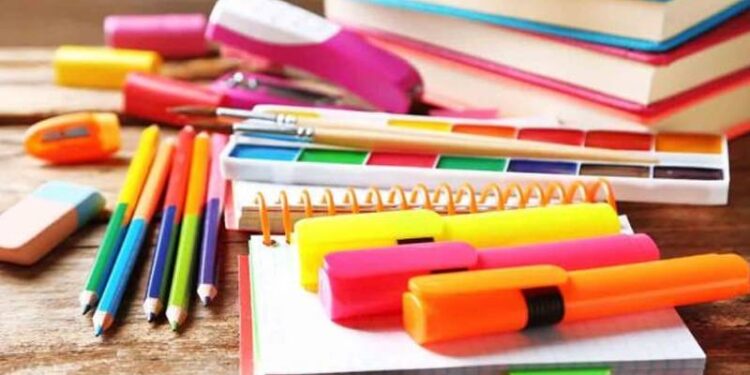 Okul alışverişinin maliyeti 12 bin TL'yi buluyor