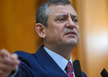 Özgür Özel: Nasıl çalışacağına komisyon karar verecek