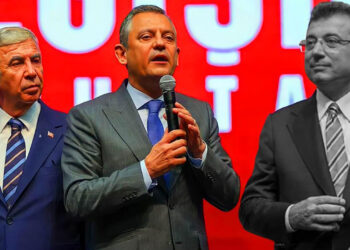 Özgür Özel’den Cumhurbaşkanlığı Adaylığı İçin Çarpıcı Çıkış: Mansur Yavaş’a Yeşil Işık