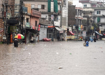 Pakistan Sel Felaketiyle Boğuşuyor! Ölü Sayısı 351'e Çıktı