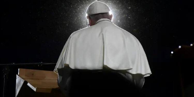 Papa’ya Suikast Girişimi: Bir Türk Vatandaşı Tutuklandı