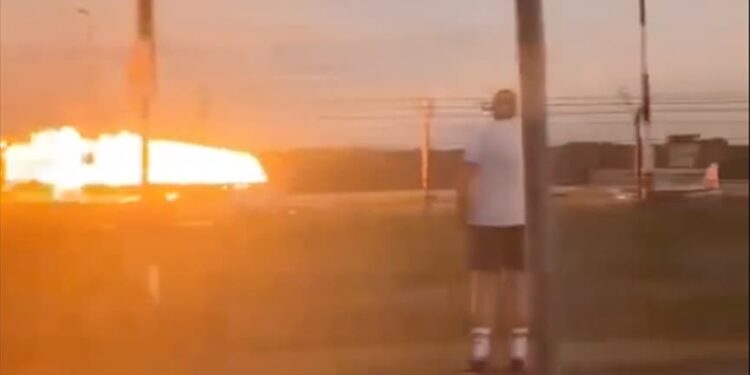 Polonya’da F-16 savaş uçağı düştü: Pilot hayatını kaybetti