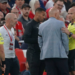 Premier Lig’de Genç Futbolcuya Büyük Şok! Hakem Maçı Durdurdu, Kulüpler Tek Ses Oldu