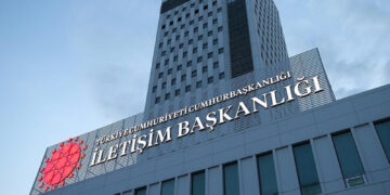 Rezerv rekor seviyede, enflasyon düşüşte, piyasalar güven tazeledi