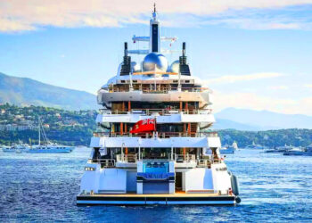 Rusya’ya Yaptırım Darbesi: ABD, 325 Milyon Dolarlık Yatı Açık Artırmayla Satışa Çıkardı