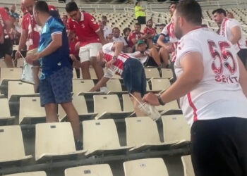 Samsunspor Taraftarına Yunan Basınından Övgü: 'Örnek Bir Davranış'