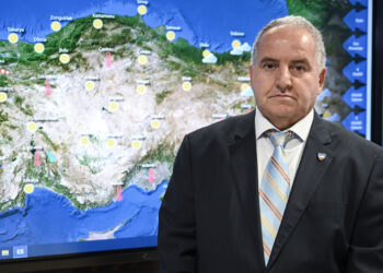 Sıcaklık bu hafta da mevsim normallerinin üzerinde seyredecek, zorunlu olmadıkça dışarı çıkmayın!