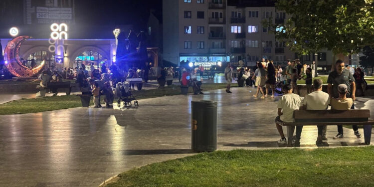 Sındırgı'da Art Arda Depremler: İstanbul'da da Hissedildi