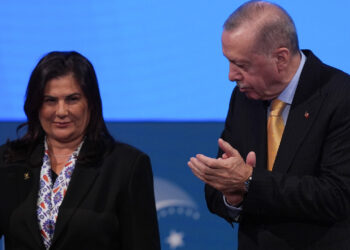 Son Dönemin En Çok Konuşulan Gündemi... AKP, Transferleri Nasıl Yapıyor? En Çok Buna Dikkat Ediliyor!