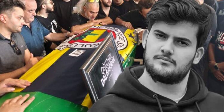 Sosyal medya yayıncısı 'Jrokez' lakaplı Oğuzhan Dalgakıran, son yolculuğuna uğurlandı