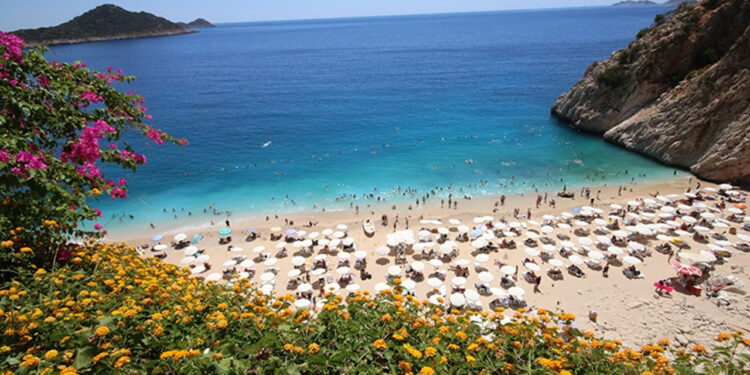 Tatile Çıkmak 10 Kişiden 6’sı için Hayal Oldu