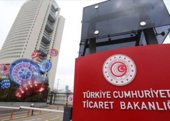 Ticaret Bakanlığı'ndan 'yasa dışı bahis ve kumar reklamı' yapan sosyal medya hesaplarına erişim engeli!
