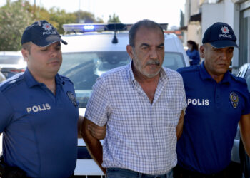 Yaya geçidine dönerken motosiklet sürücüsünün ölümüne neden olan taksici: Düz gidecektim, panikledim