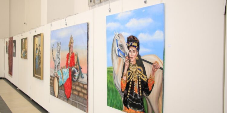 Yousefi’nin ‘Ronahiya Jin’ sergisi Wan’da açıldı