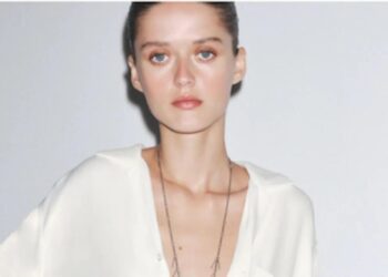 Zara’nın İki Reklamı “Sağlıksız Derecede Zayıf” Modeller Nedeniyle Büyük Britanya’da Yasaklandı