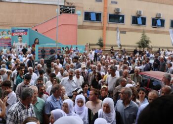 Celile Türk ve Rıdvan Çelenk’in taziyelerine kitlesel yürüyüş