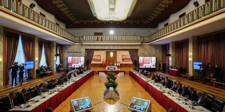 Komisyonun 10’uncu toplantısı sona erdi: Etkili adımlar atılsın