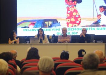 Ankara’da Rojava paneli: Dünya’ya örnek oluyor