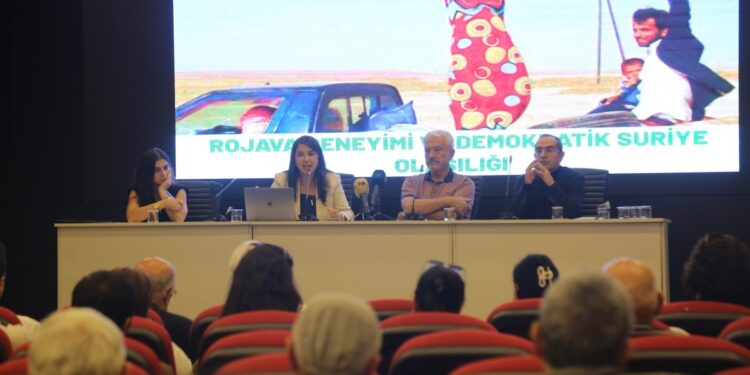 Ankara’da Rojava paneli: Dünya’ya örnek oluyor