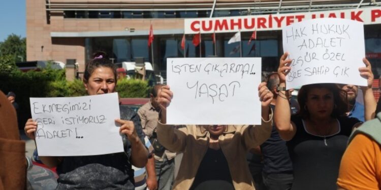 Eylemdeki işçiler: Kadroya alınacaksınız sözleriyle kandırıldık