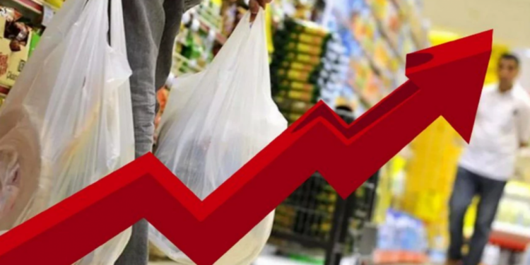 Yoksulluk sınırı asgari ücretin dört katını aştı