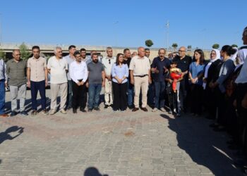 Çelik’e 32 yılın ardından kitlesel karşılama