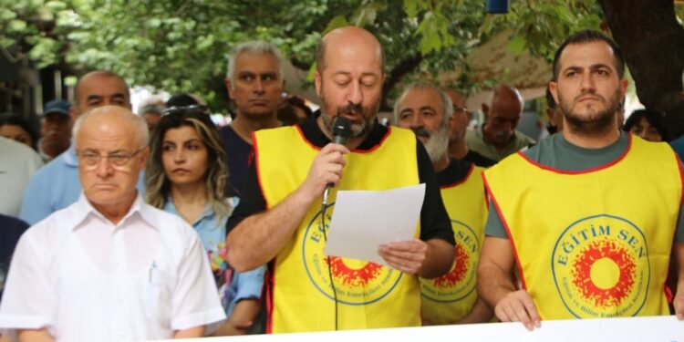 Eğitim Sen: Eğitim bütçesi iki katına çıkarılmalı