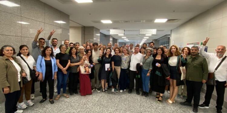 HDK soruşturmasında beraat ve ‘kovuşturmanın durması’ kararı