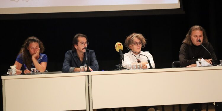 Gazeteci Gök: Barış için gazeteciler üstüne düşeni yapmalı