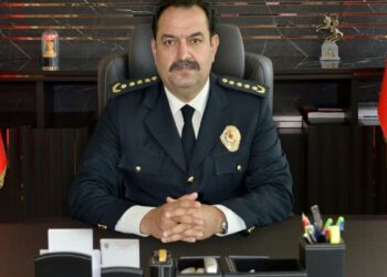 Görevden uzaklaştırılan emniyet müdürü teslim oldu