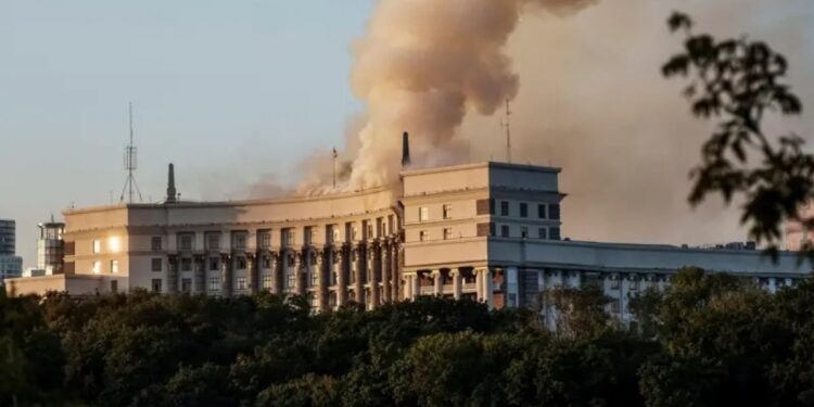 Rusya’dan Ukrayna’ya saldırı: Biri bebek 3 ölü