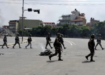 Nepal’de protestolar sürüyor, ordu başkent sokaklarında