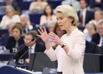 Ursula von der Leyen’den İsrail’le ticareti askıya almayı önerisi