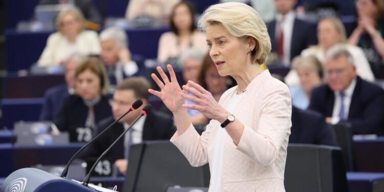 Ursula von der Leyen’den İsrail’le ticareti askıya almayı önerisi