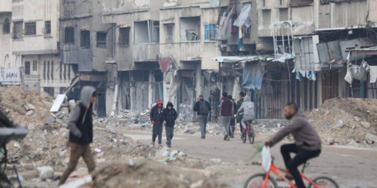 Gazze’de açlıktan hayatını kaybedenlerin sayısı 411’e çıktı