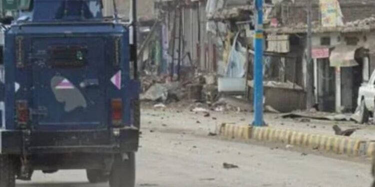 Pakistan’da hava saldırısı: 23 ölü