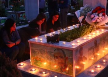 Gazeteci Seyid Evran mezarı başında anıldı