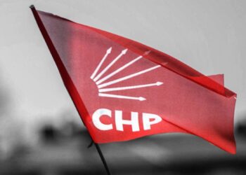 CHP’den 6 isim ihraç edildi