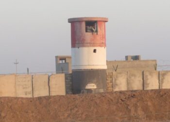 KDP, Kuzey ve Doğu Suriye sınırına duvar örüyor