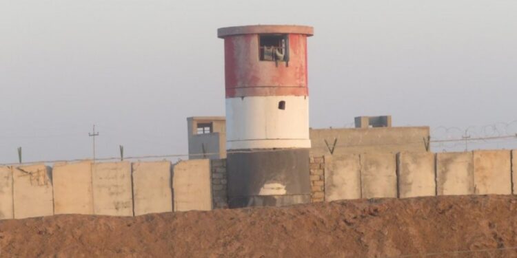 KDP, Kuzey ve Doğu Suriye sınırına duvar örüyor