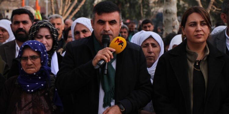 ‘Hırsız AKP’li başkan’ demek suç sayıldı