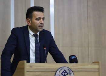 DADSAZ kongreye gitti: Dilimiz hukukun her alanını savunmaya yeter
