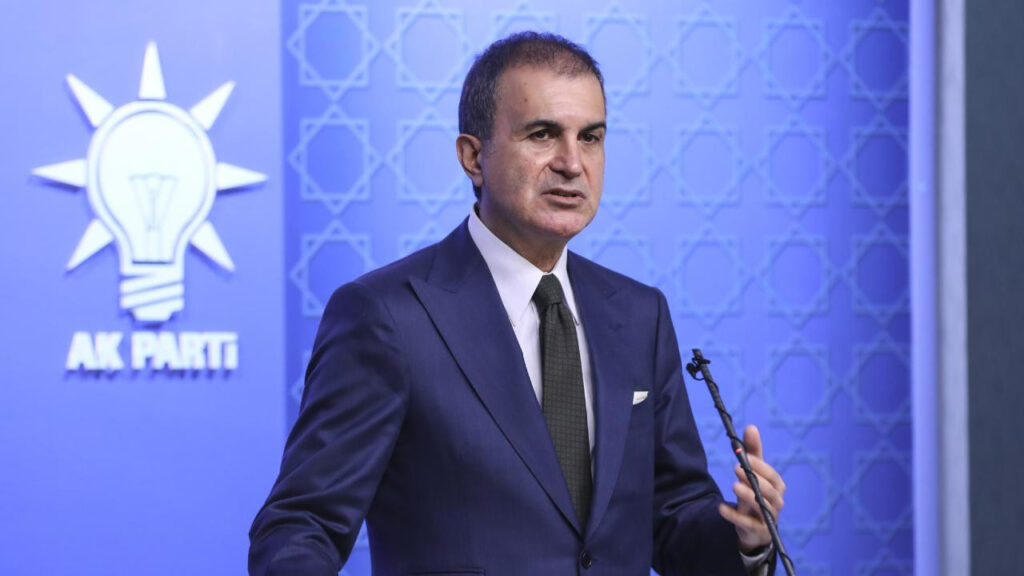 AKP'li Ömer Çelik'ten Sert Çıkış! 'Bizlik Bir Şey Yok, CHP'liler CHP'lileri Şikayet Etmiş'