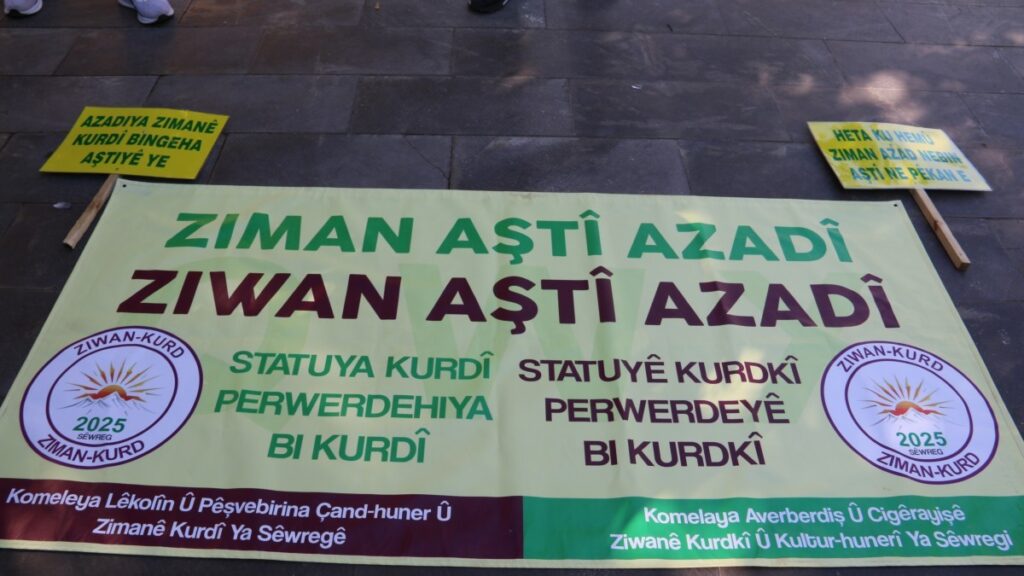 'Anadilde eğitim için bir an önce adım atılsın'