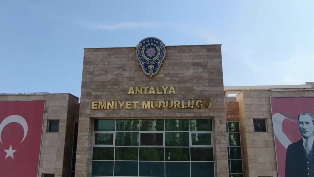 Antalya Emniyet Müdürü İlker Arslan gözaltına alındı, yerine atanan isim belli oldu