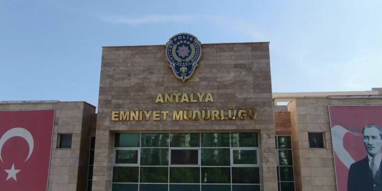 Antalya Emniyet Müdürü İlker Arslan gözaltına alındı, yerine atanan isim belli oldu