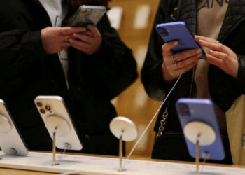 Apple Yeni iPhone’larını Tanıtıyor! iPhone 17 ve iPhone Air Geliyor! 8 Yıl Sonra Bir İlk