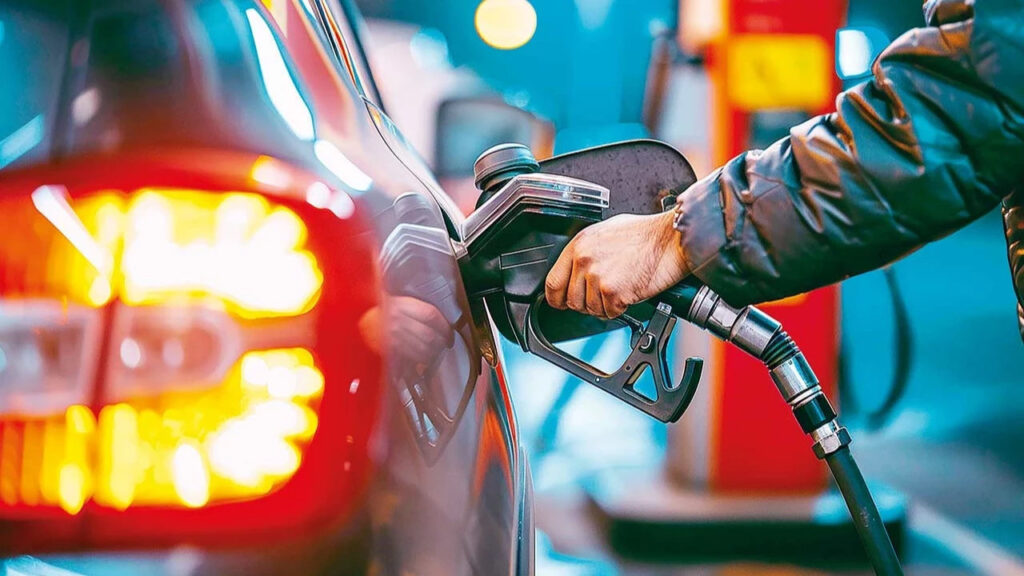 Araç Sahipleri Dikkat! Benzine Zam Geliyor