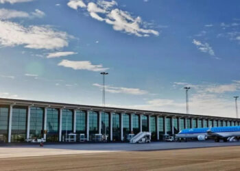 Avrupa'da 'Dron' Alarmı! Danimarka'nın En Büyük İkinci Havaalanı Kapatıldı