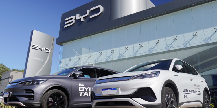 BYD Fabrikası İçin İmzayı Attı! Tarih Verildi, İlk Üretim İçin Geri Sayım Başladı